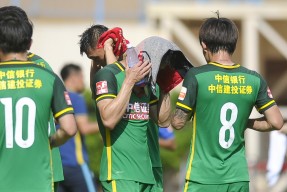 好博足球官网-里程碑夜！埃因霍温复出首秀，CBA常规赛清晨刷纪录，压力陡增，控场能力受关注