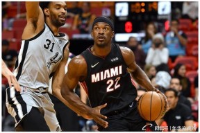 好博体育-国王杯赛程吃紧；孟菲斯灰熊加时末段外线爆发；底气十足；控场能力受关注