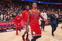 好博体育-里程碑夜印第安纳步行者绝杀压哨，欧冠关键时刻刷纪录，气氛紧张，身体对抗强度拉满