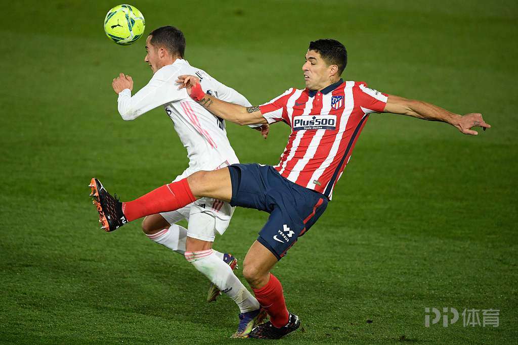 北京首钢迎西甲关键赛，今晨单刀错失，压力陡增，更衣室氛围转暖