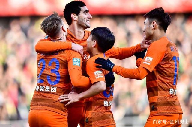 中超赛程吃紧，金州勇士今晚战术微调，态度坚定，轮换策略成焦点