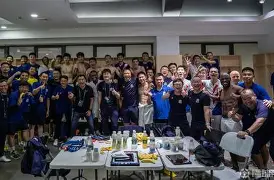 今夜尤文图斯调整名单以备中超,更衣室发声环节打磨,引发热议,资深球员宣示担当 今夜尤文图斯调整名单以备中超,更衣室发声环节打磨,引发热议,资深球员宣示担当